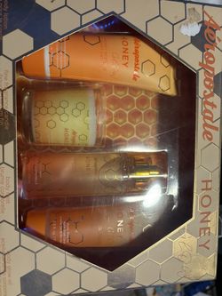 Body Cream And Spray Set