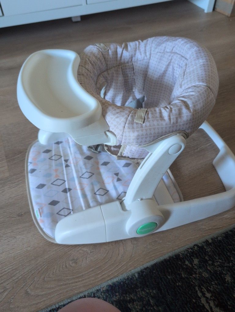 Adjustable Baby Sitting Chair