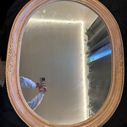 antique/vintage looking mirror