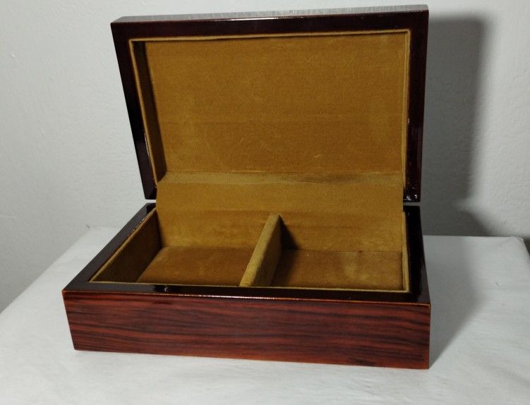 VINTAGE SEA SHELL VANITY JEWELRY BOX 6.5"×4.5"×2.5"