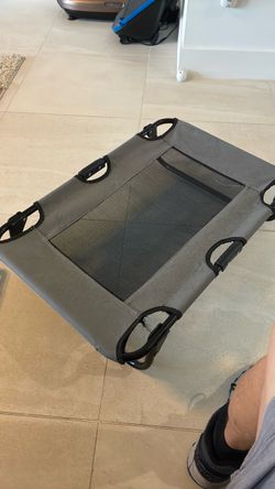 Small pet cot