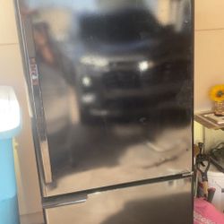 Kenmore Refrigerator 