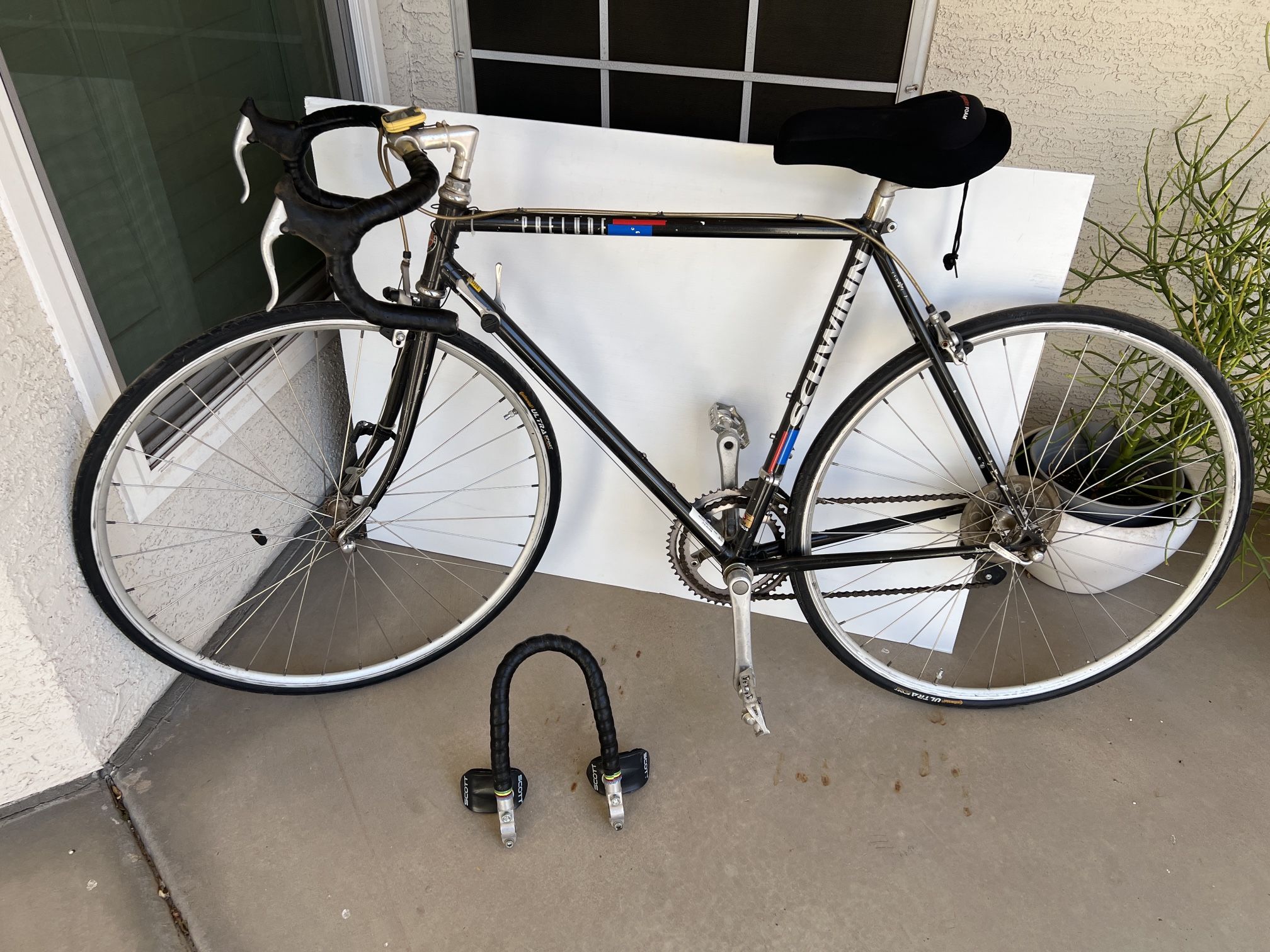 Schwinn Prelude road bike