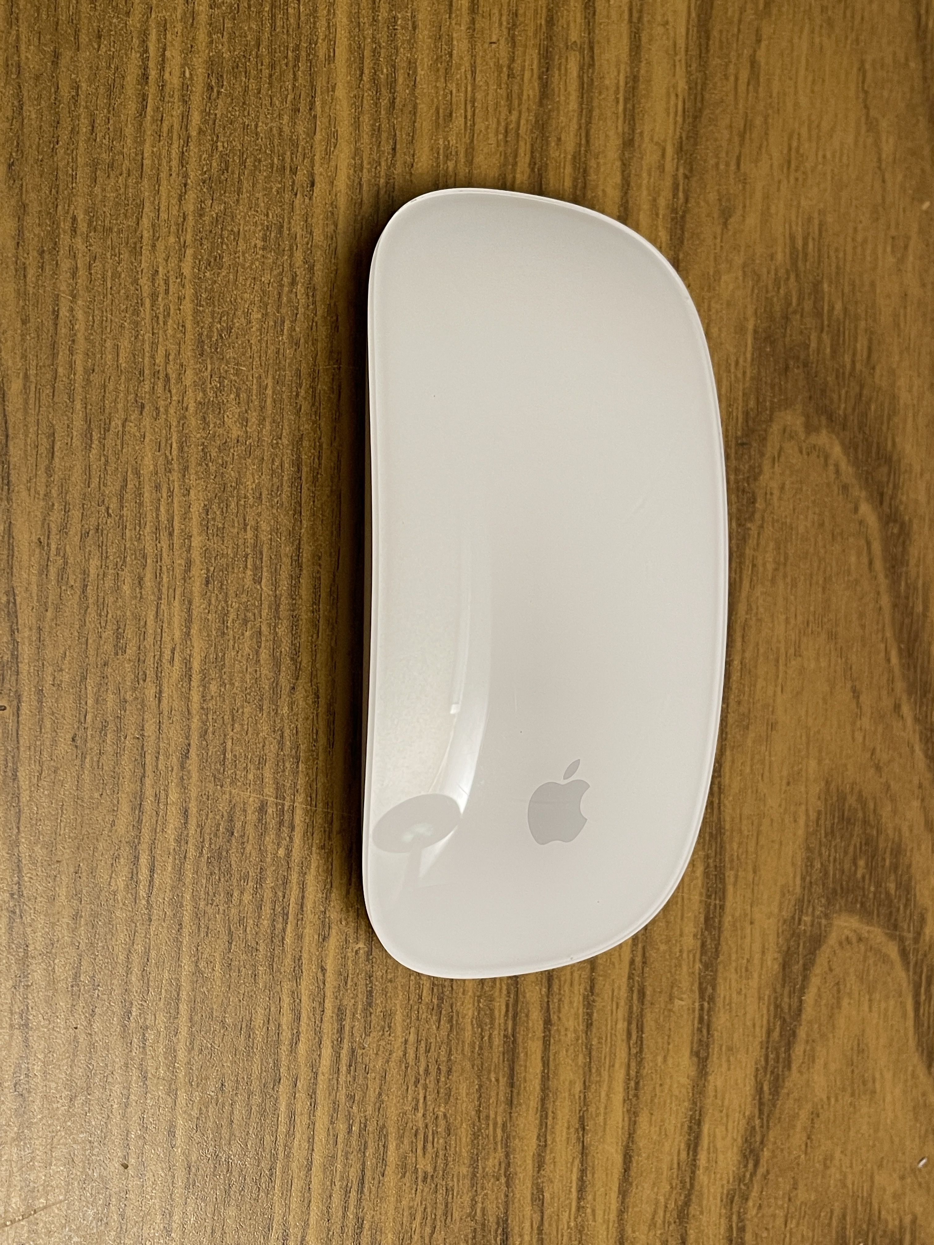 Apple A1657 Magic Mouse 2 like new