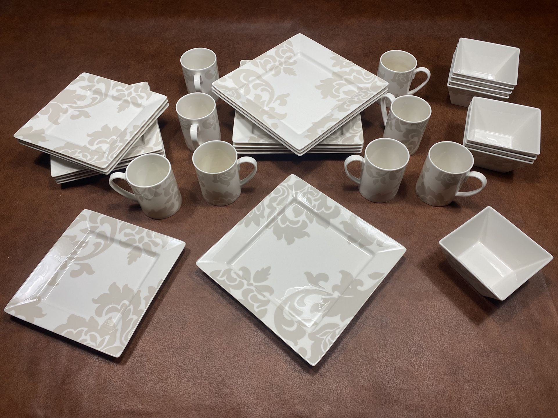 Martha Stewart Square China Set