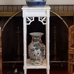 Henry Link Plant Stand