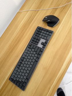 Logitech mx master 3s for Mac and Logitech mx mechanical keyboard