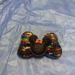 Moños Para Niñas Each $5