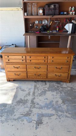 Thomasville Dresser