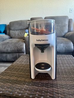 Baby Milk Dispenser