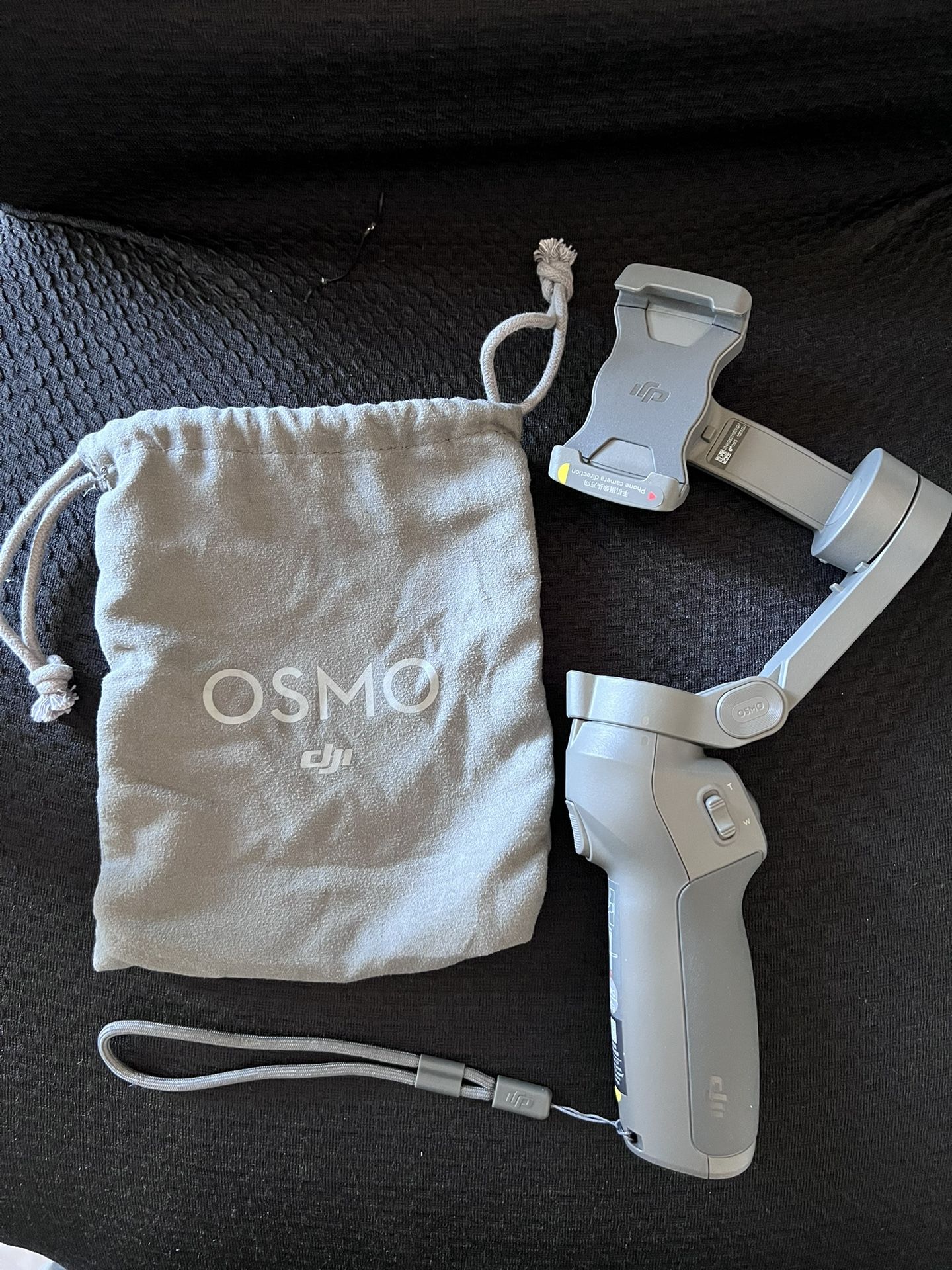 🎥 DJI Osmo Mobile 3 Gimbal – Smooth Video, Foldable Design! 