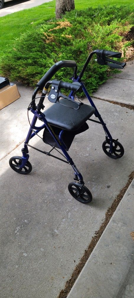 Drive Rollator