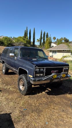 1991 GMC SUBURAN 2500 SLE  4X4