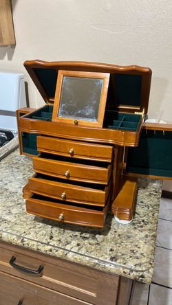 Jewelry Box