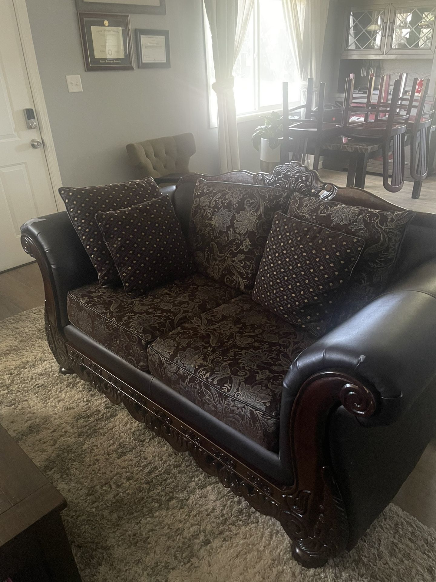 couches (pillows included)+dining table with 4 chairs