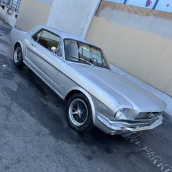 1966 Ford Mustang