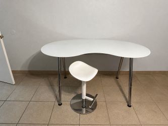 DISCONTINUED IKEA Galant workstation desk w/chair