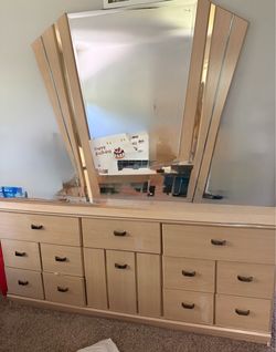 King size complete bedroom