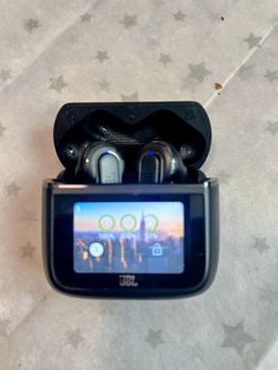 JBL Tour Pro 3, True Wireless Noise Cancelling earbuds with Smart Charging Case