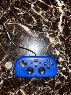 PS4 game pad controller