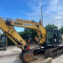 Kobelco SK210 Excavator