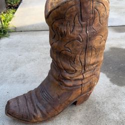 Concrete boot planter 