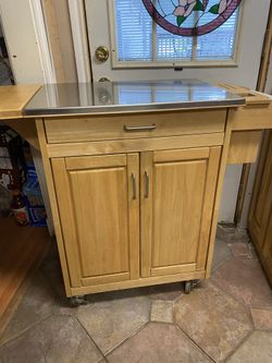 Island On Wheels With Stainless Steel Top 