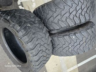 4 Used Tires Lt35x12.50r20 Toyo MT Open Country , LR E, 10 PLY , DOT 2022 $250.00.
FIRM PRICE, FIRM PRICE
PLEASE DON'T ASK FOR DICOUNT
POR FAVOR NO