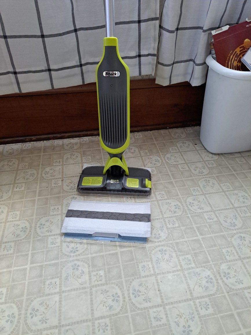 Vaccum And Mop