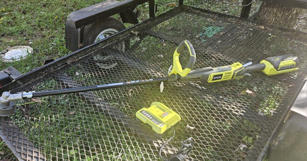 AWESOME RYOBI WEEDEATER W BATTERY