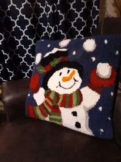 Accent pillows