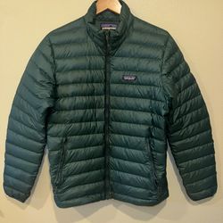 Patagonia Down Puffer Insulated Sweater Jacket Green Men’s Size Medium M
