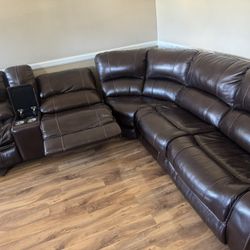 Full Sofa Set Ready To Be Picked Up Asap 