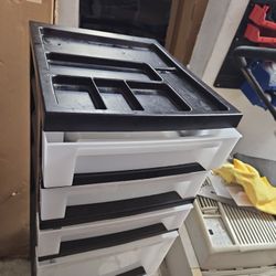 Organizer Drawers 6 Selves