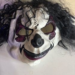 Spirit Halloween Freakshow clown Mask
