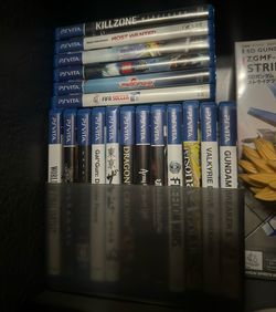 Ps vita game lot