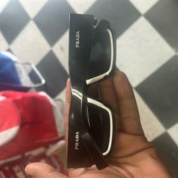 Prada Glasses Black And White 