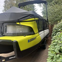 2022 21’ Sea Doo Switch Cruise 
