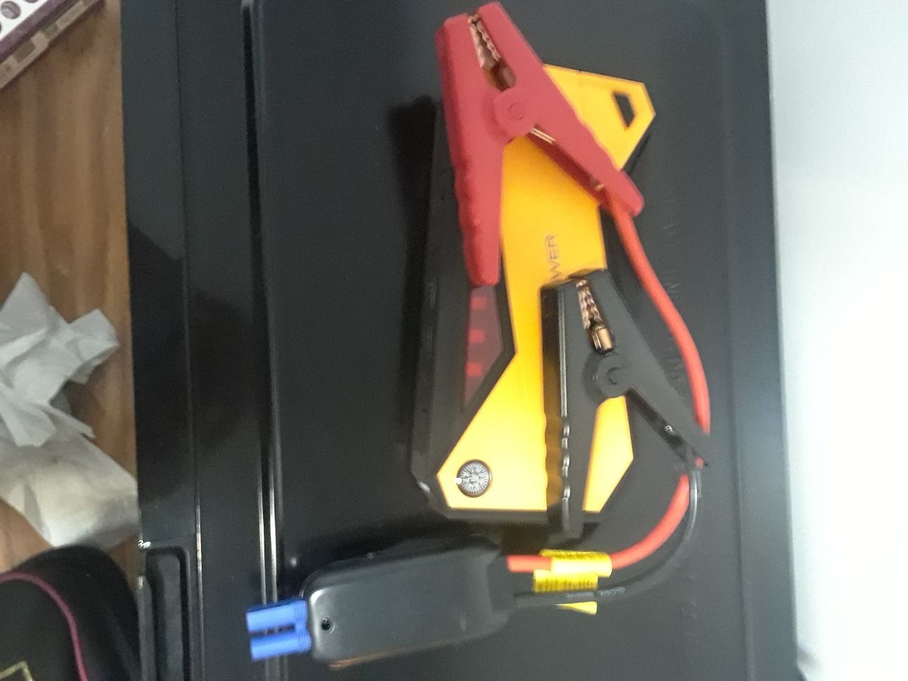 DBPOWER..JUMP STARTER PORTABLE CHARGER