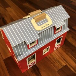 Melissa & Doug Fold & Go Barn—almost brand new condition!!