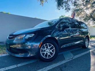 2021 Chrysler Voyager