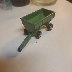 Vintage John Deere Flare Box Wagon 