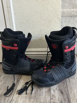5150 Snowboarding Boots Size Mens 10.5