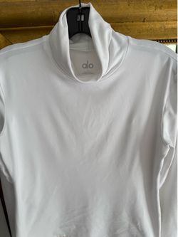 Alo Long sleeve Turtleneck