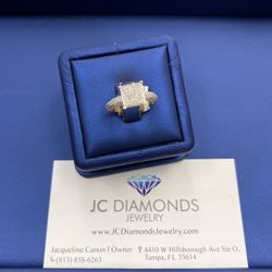 Ring Engagement 10k Diamonds 💎 