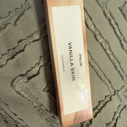Phlur Vanilla Skin Perfume 