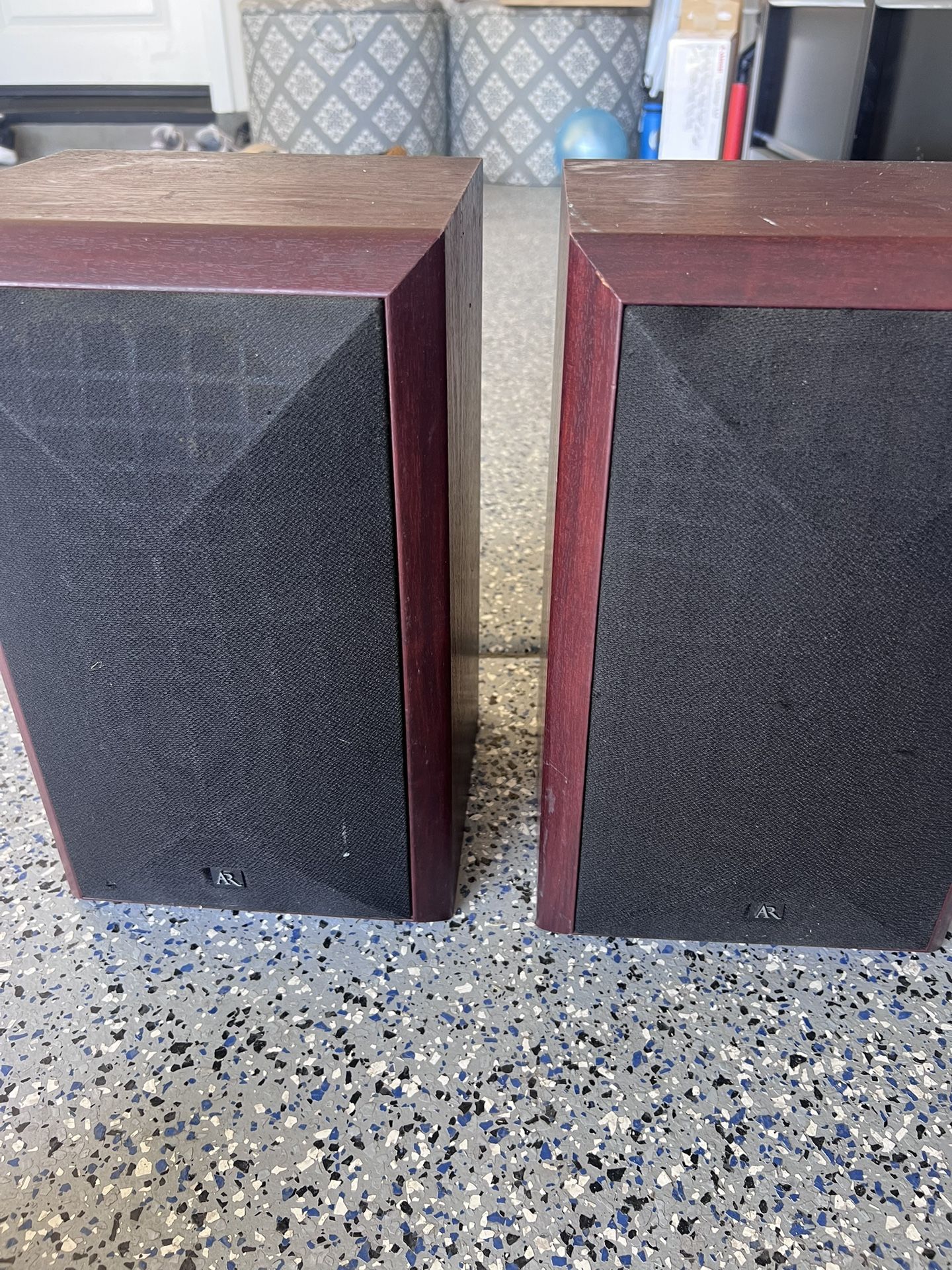 Acoustic Research Speakers AR15