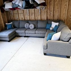 Big Gray Sectional Couch 