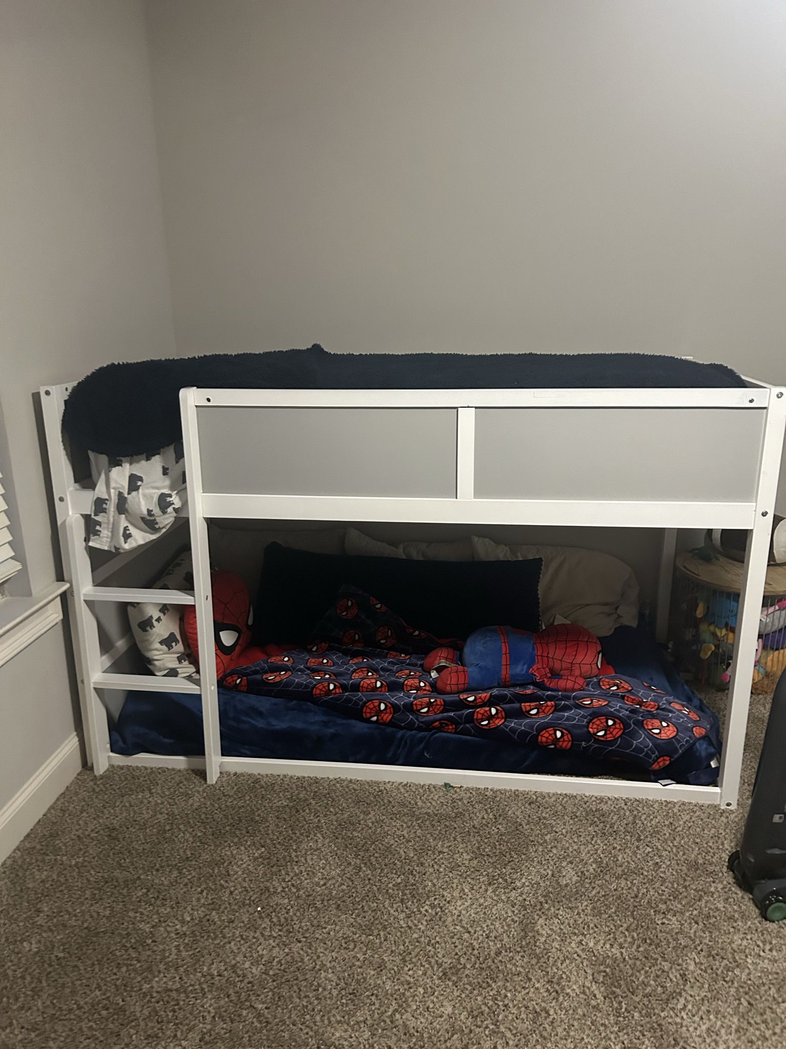 Kids Loft Bed And Corner Storage Unit/toy Chest