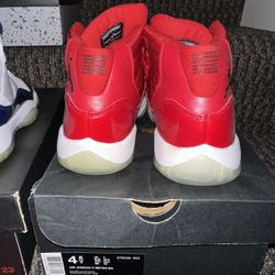 AIR JORDAN RETRO 11 GYM RED